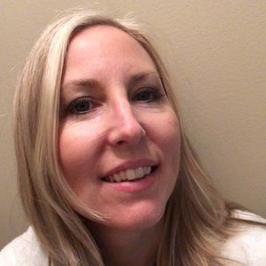 Meet your Posher, Caroline